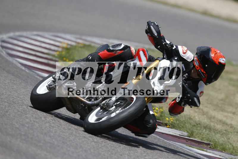 /21 17.06.2026  Ducati Schweiz Track Warmup ADR/Gruppe gruen/901